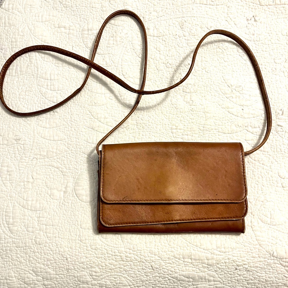 Vintage Hobo brand cross body purse